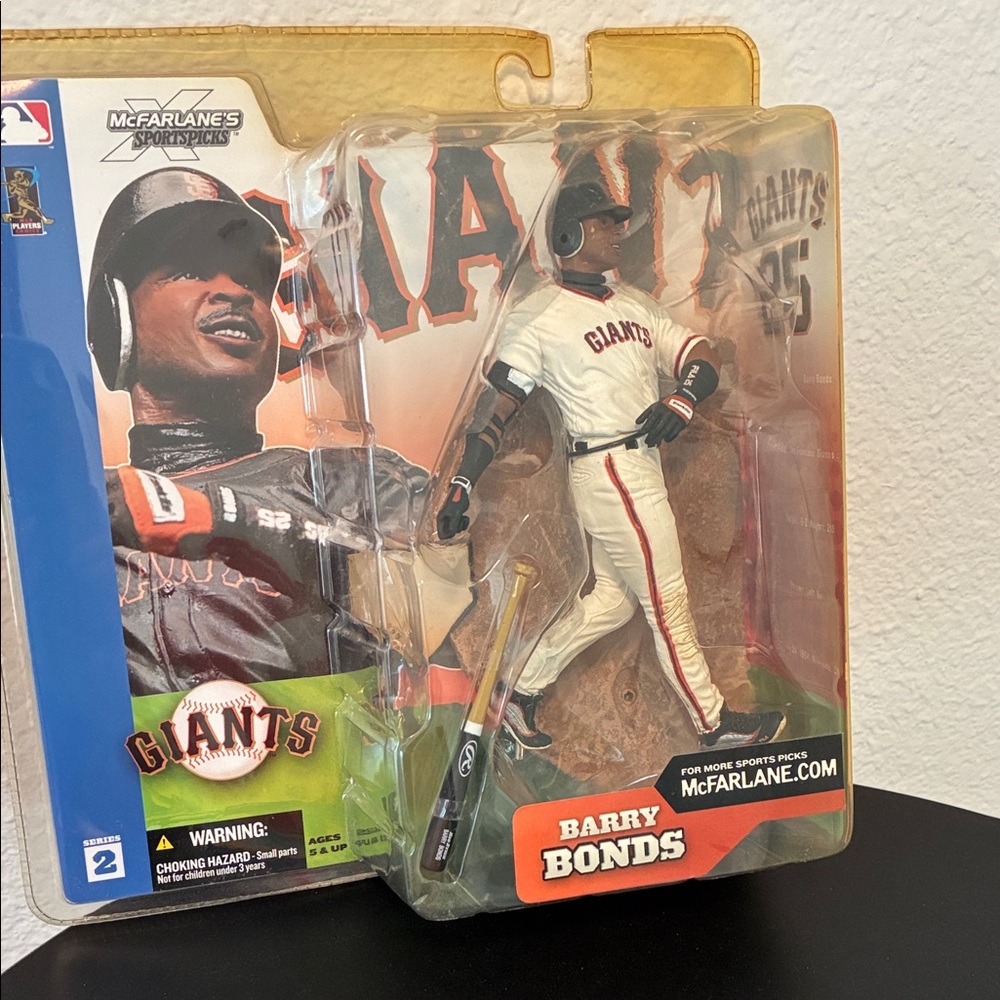 Giants Baseball Action Figure with Bat